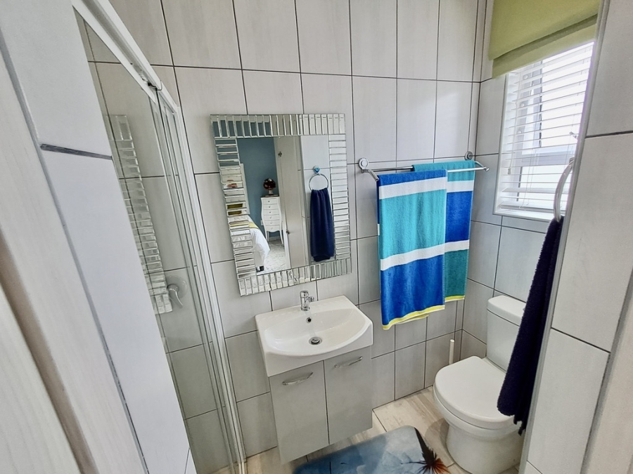 3 Bedroom Property for Sale in Yzerfontein Western Cape